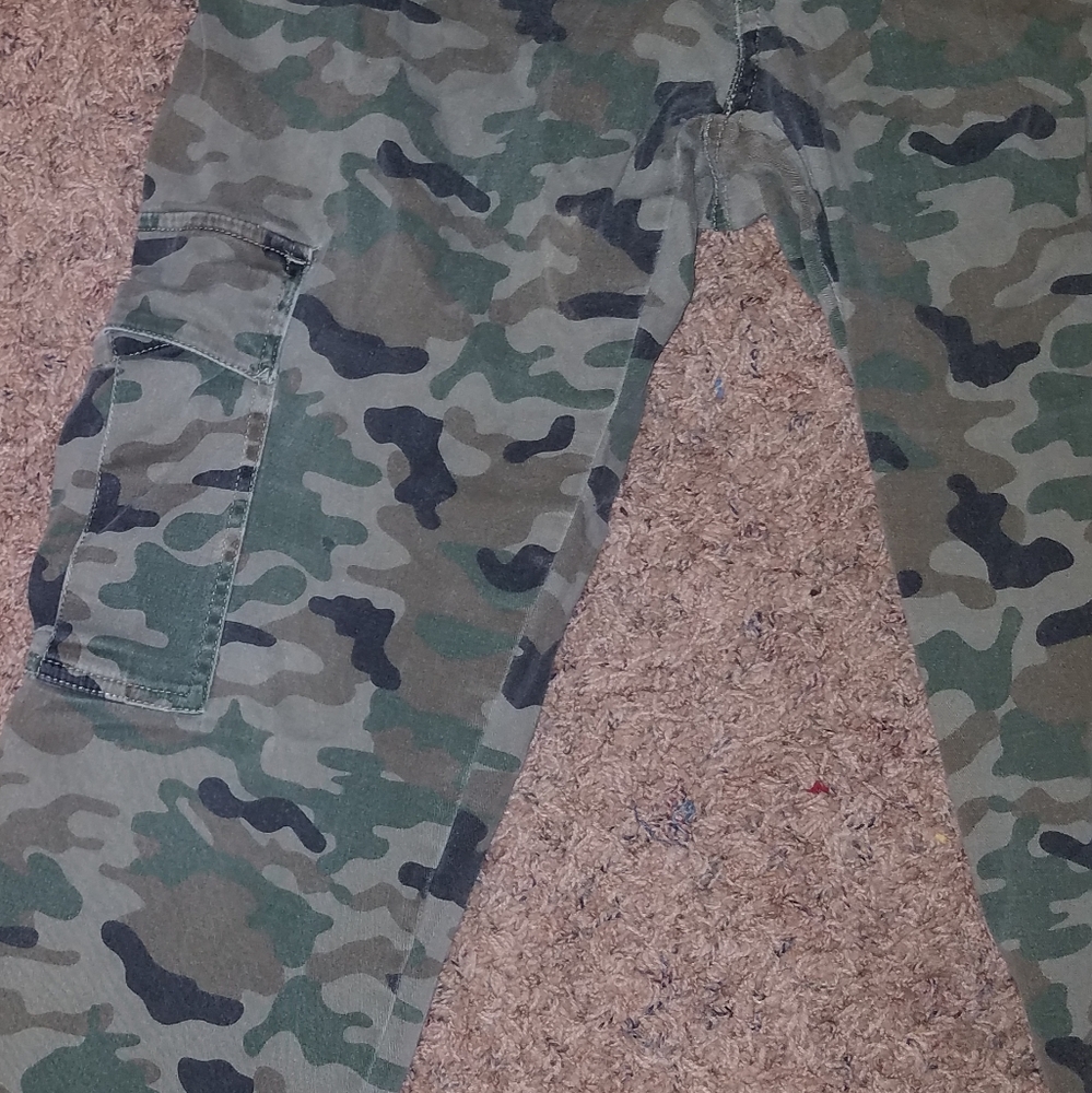 😍Camoflauge Cargo Pants